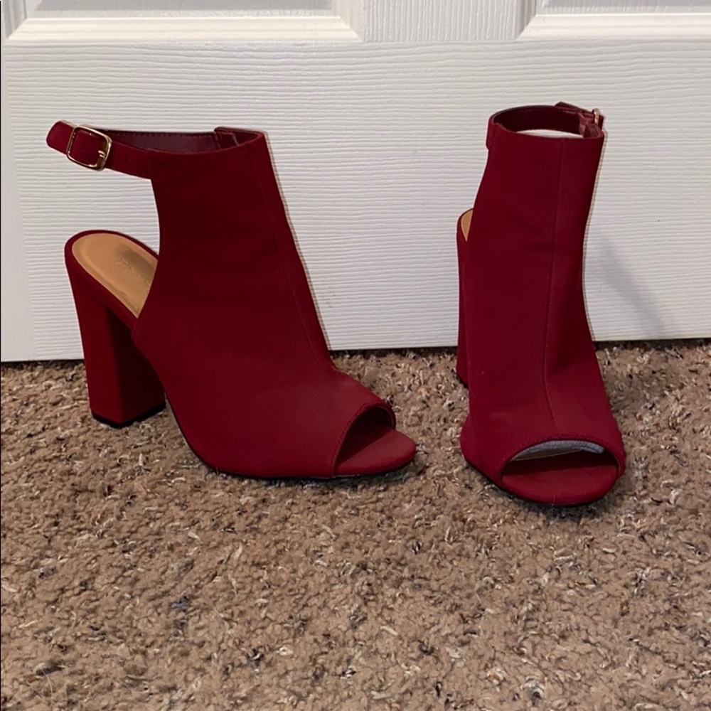 Burgundy chunky heels
